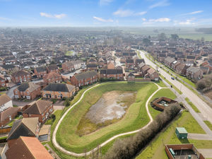 Photo 8- click for photo gallery